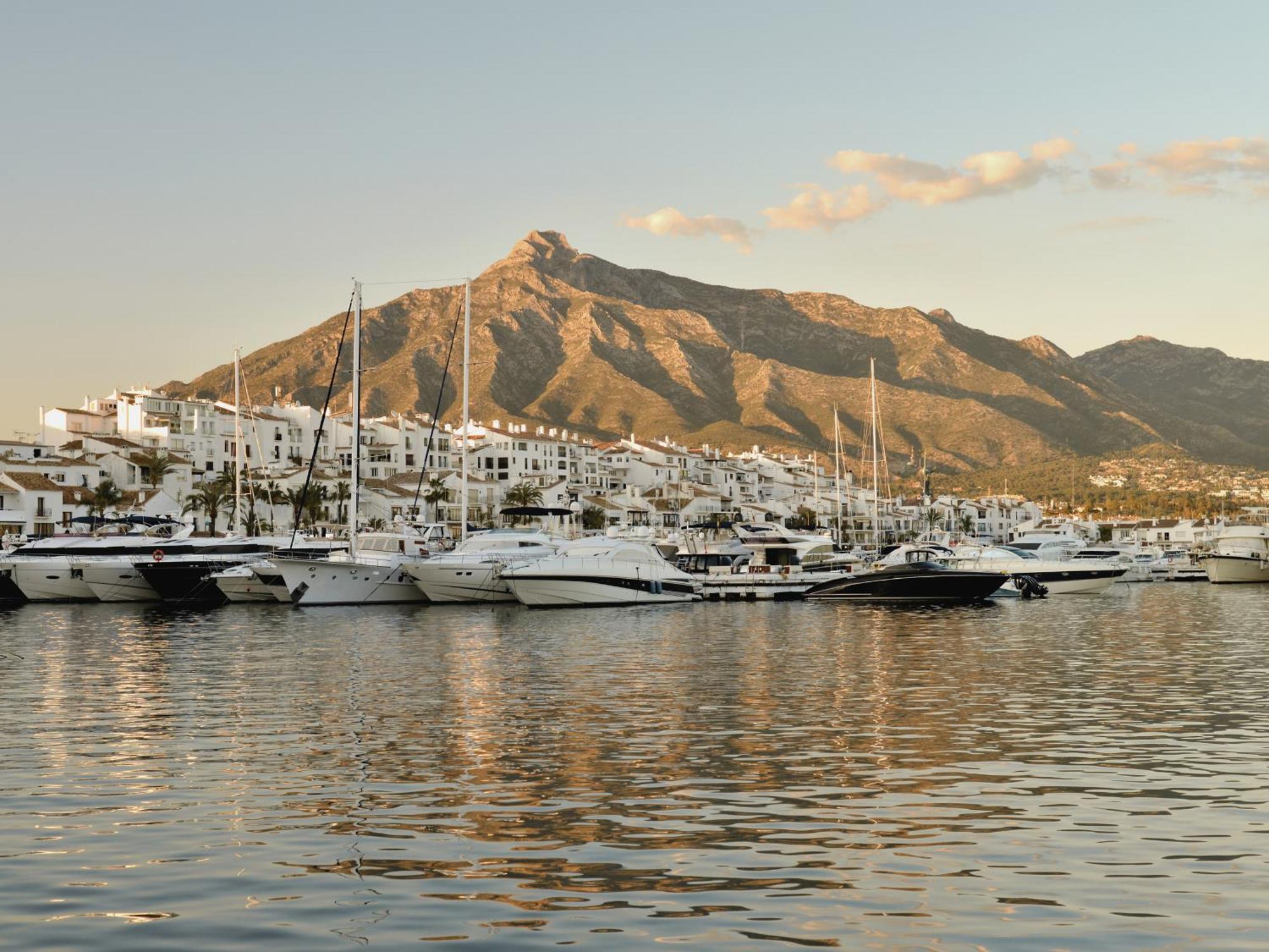 Vacation Marbella I Gran Ducado Sky Paradise Екстериор снимка